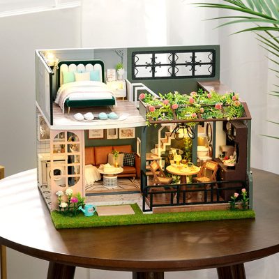 Half Of The Garden House DIY Dollhouse Miniature Kit