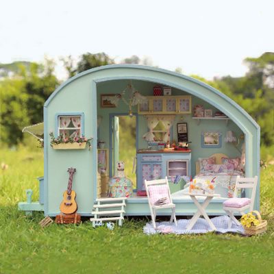 Time Travel DIY Dollhouse Miniature Caravan