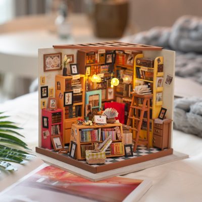 Sam's Study DIY Miniature Dollhouse - DG102