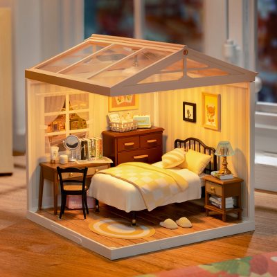 Sweet Dream Bedroom Plastic Miniature House - DW009