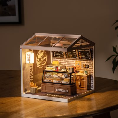 Golden Wheat Bakery Plastic Miniature House - DW005