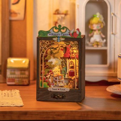 Sweet Forest DIY Dollhouse Box Theater - DS026